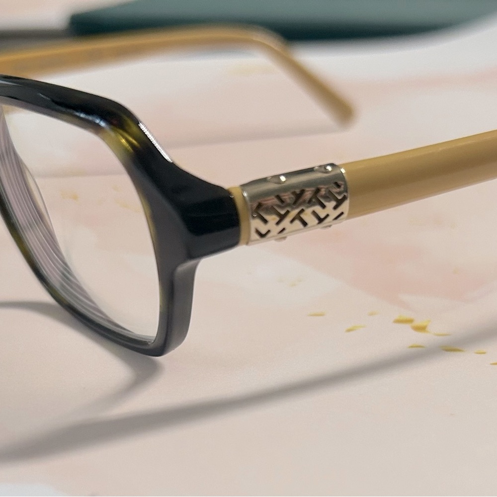 Tory Burch eye glasses